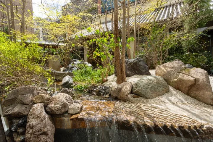 庭園の流水循環